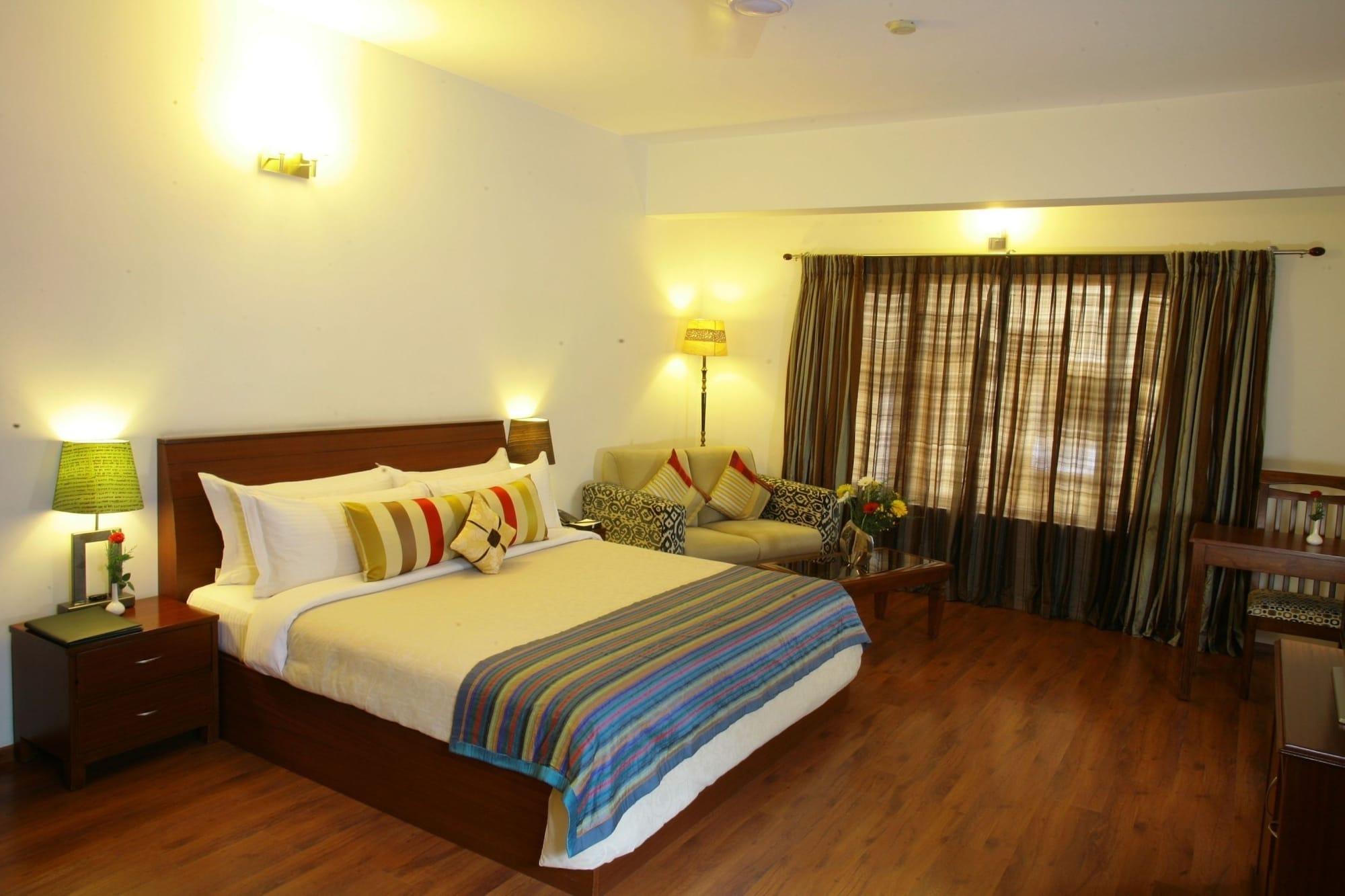 Hotel Justa Off Mg Road Bangalore Exterior foto