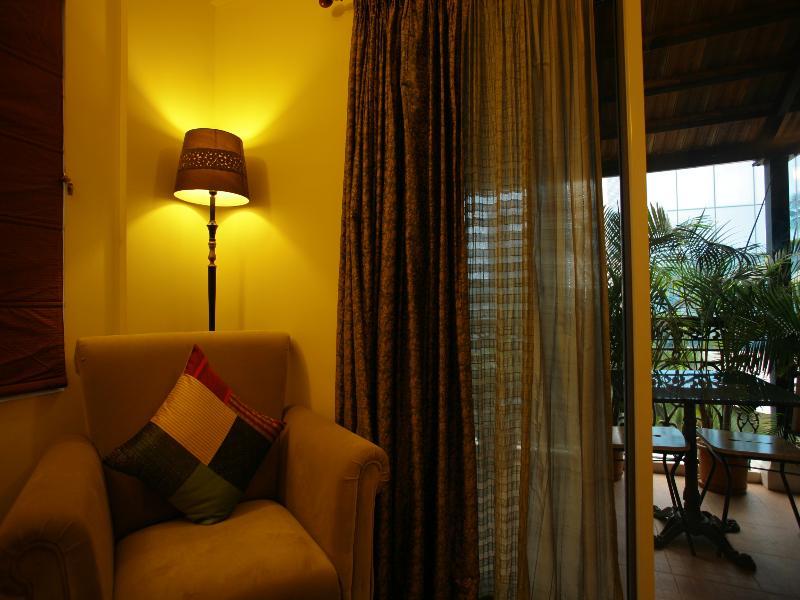 Hotel Justa Off Mg Road Bangalore Exterior foto
