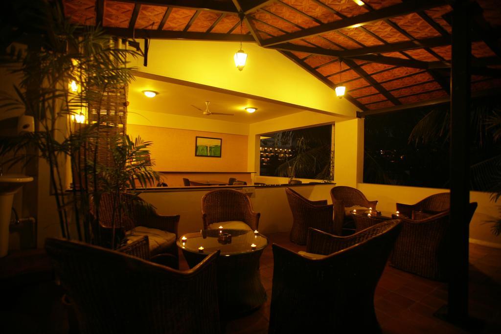 Hotel Justa Off Mg Road Bangalore Exterior foto