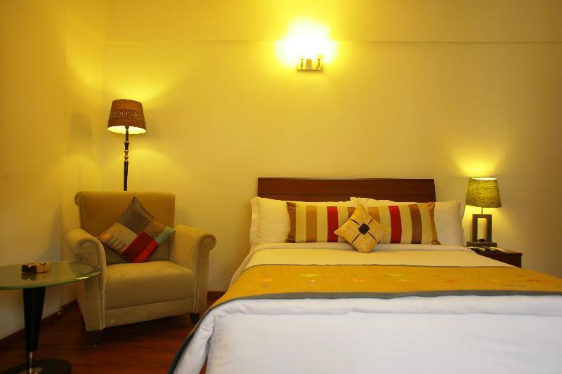 Hotel Justa Off Mg Road Bangalore Exterior foto