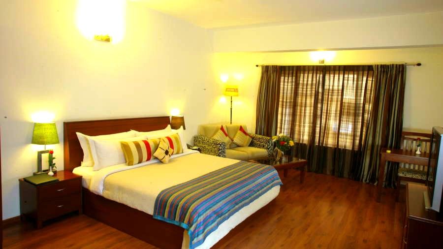 Hotel Justa Off Mg Road Bangalore Exterior foto